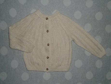 Sveter na gombíky na 5 až 6 rokov, c&a,116