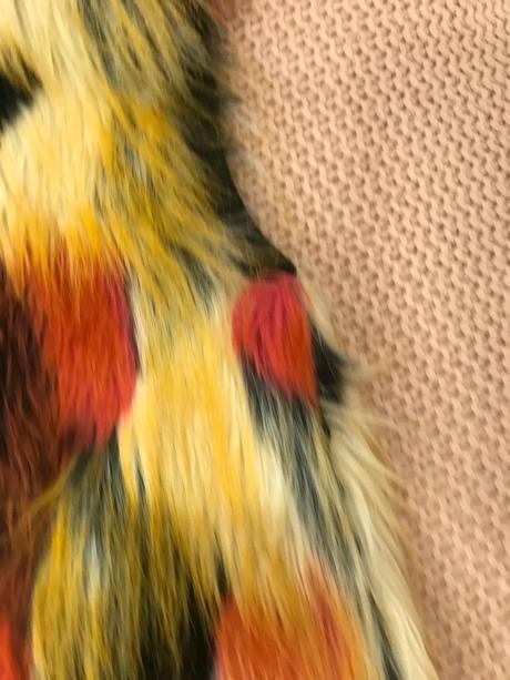 Kožusinova vesta, river island,128