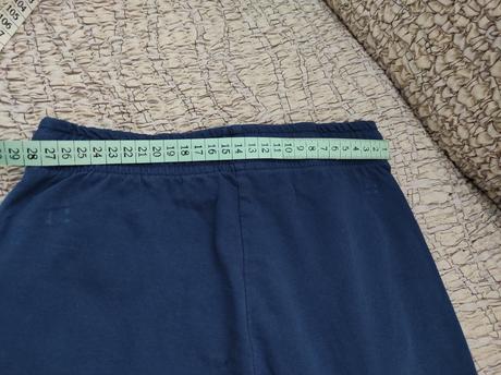 Predám chlapč. 2 teplákové nohavice veľk. 122, alive,122