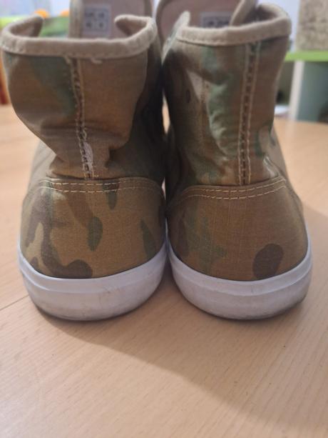 Plátenky maskáčové veľkosť 42, 42