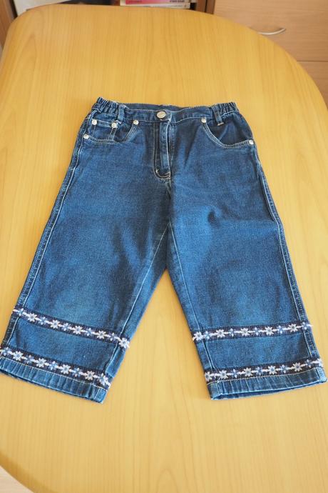 Dievčenské 3/4 rifle, 128