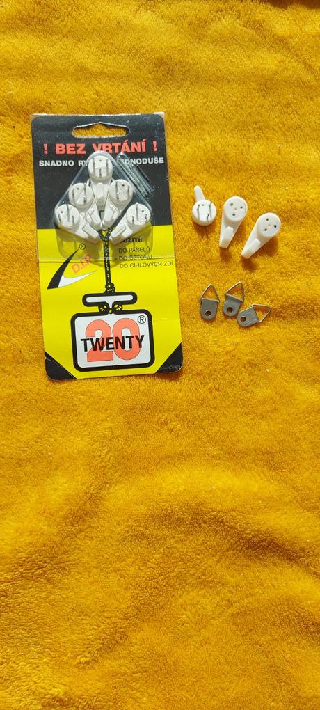 Háčiky na upevnenie obrazov, 