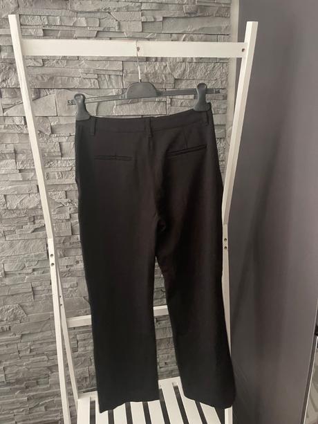 Guess v.s, guess,s