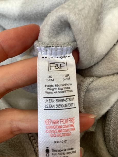 Teplejsi flisovy overal, f&f,68