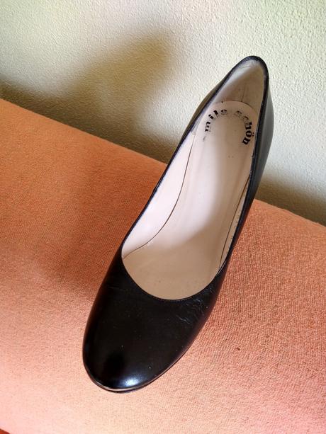 Čierne lodičky (veľkosť 36), 36