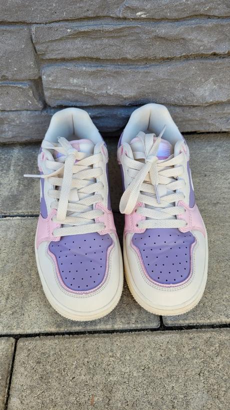 Tenisky, champion,36