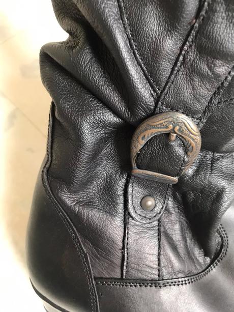 Luxusné kožené čižmy, 38