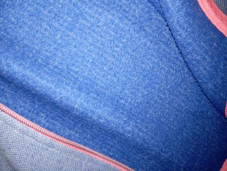 Hrubšia mikina, 146