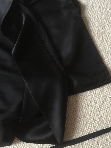 Hugo boss hodvábne saty, s