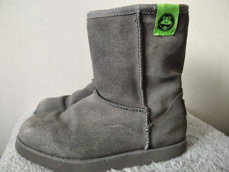 Kožené čižmy, 32