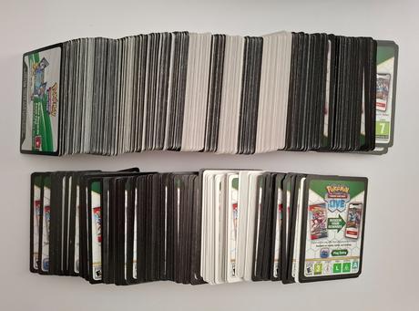 Pokémon karty s kódmi do online hry (1085 ks), 