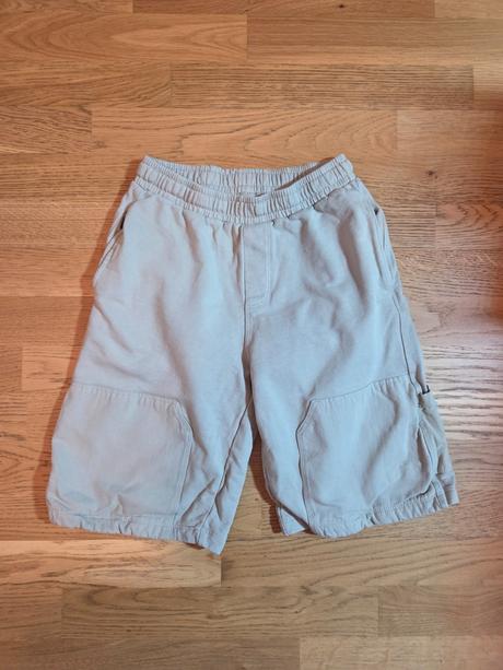 Chlapčenské kraťasy, 158