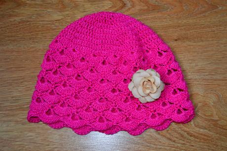 Háčkovaná čiapočka s kvetom, 50 - 158