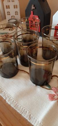 Retro poháre tmavé sklo, 