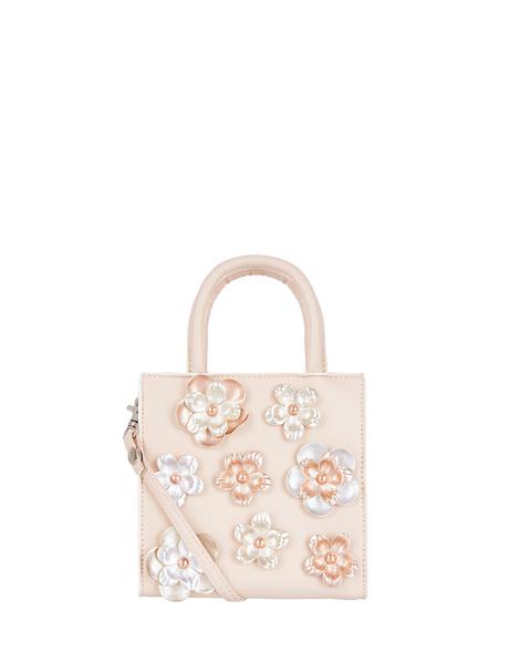 Perleťová kabelka monsoon uk,