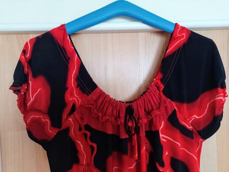 Červeno čierne šaty v.l, l