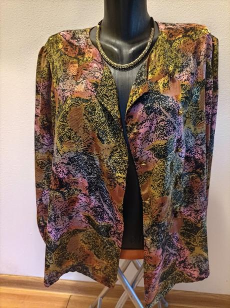 Veľmi pekný tenký kardigan alebo sako, l