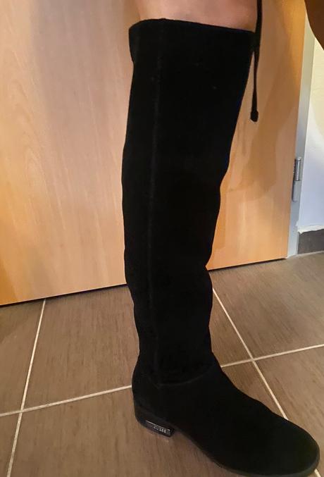 Vysoké čižmy guess, guess,40