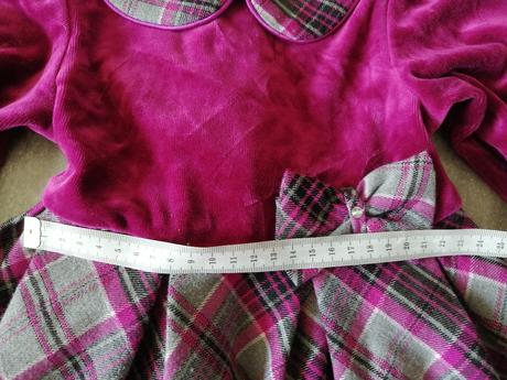 Dievčenské šaty zn bobbina so zamatom v110, 6-7 r, 110