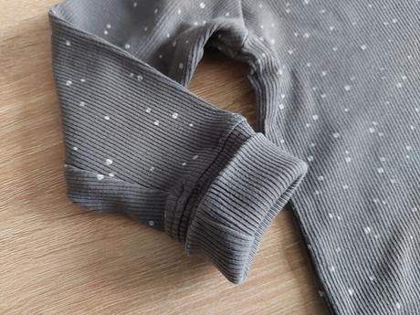 Šedé vrúbkované body lindex 74, lindex,74