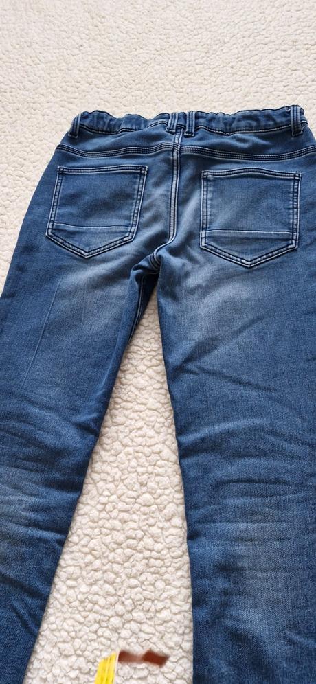 Zateplené rifle, c&a,170