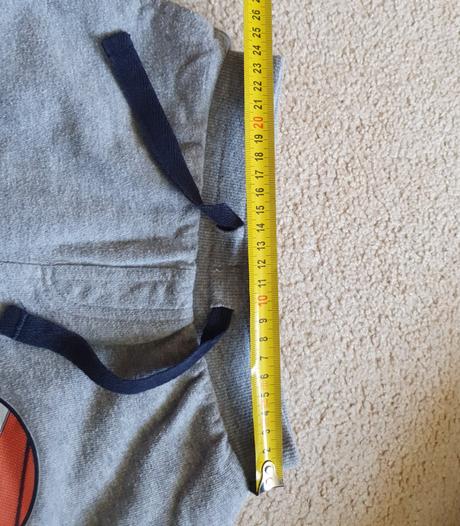 Teplákove sortky cars, disney,110