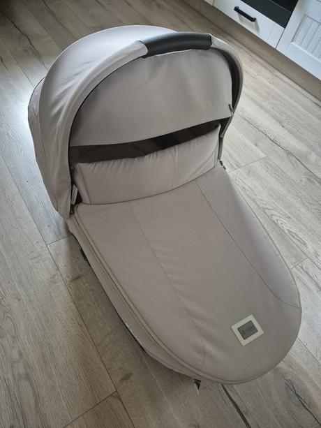 Vanička, cybex,cybex e-priam