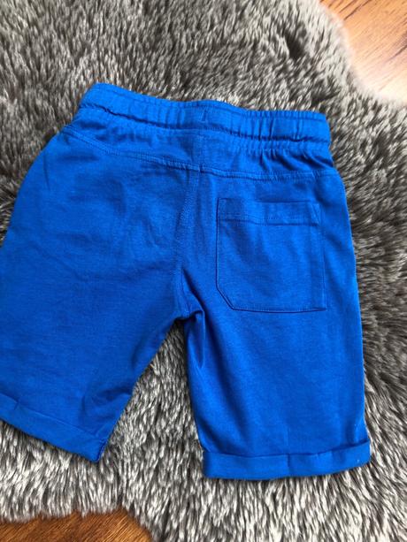 Tenučké kraťasy f&f 4-5 rokov, f&f,110