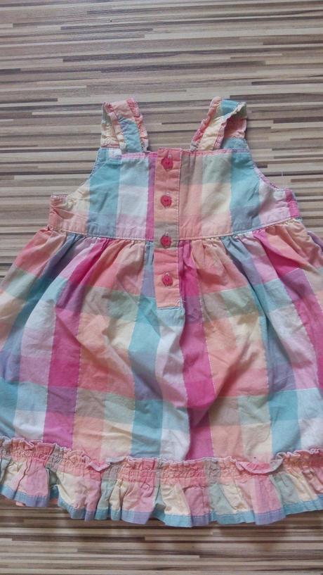 Krásne karované šatôčky, marks & spencer,74