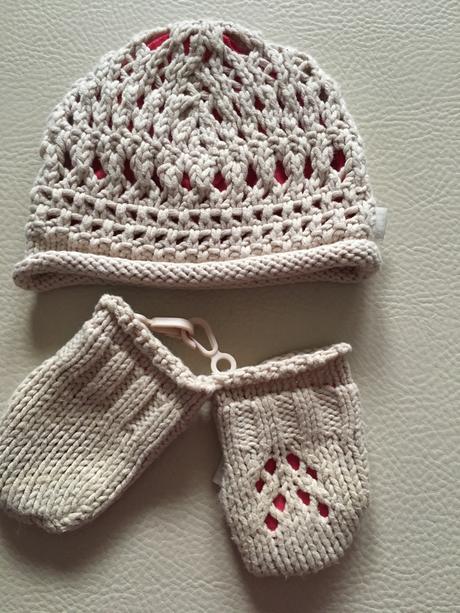 Čiapka a rukavičky, elle,56