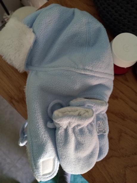 Čiapka a rukavičky benetton, benetton,62