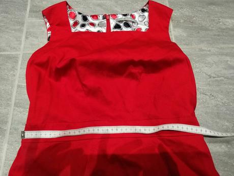 Červené puzdrové šaty mas, marks & spencer,38