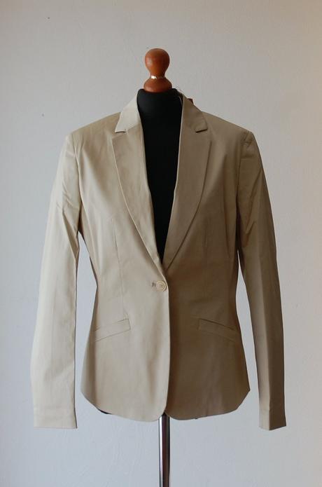 Elegantné bežové dámske sako (blejzer) 40 a 42, timeout,42