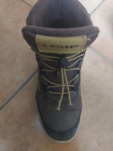 Zimne tenisky, dunlop,35