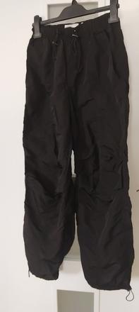 Šuštiakové široké nohavice, bershka,xs