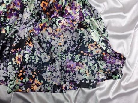 Kvalitná saténová sukňa, h&m,36