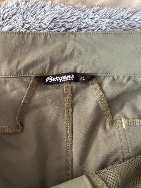 Kraťasy bergans, xl