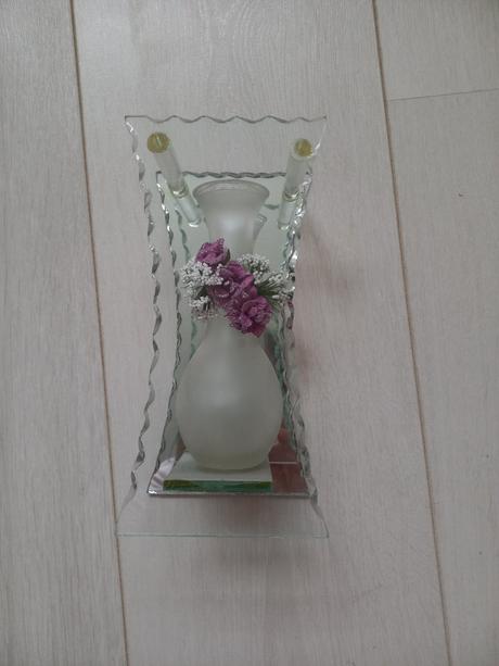 Vázička i dekoracia, 