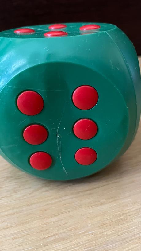 Plastová retro kocka, 