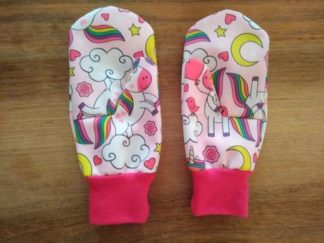 Prechodné softshellove rukavice emmis,