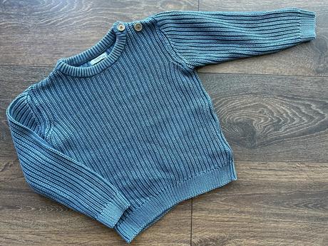 Modrý sveter, reserved,104