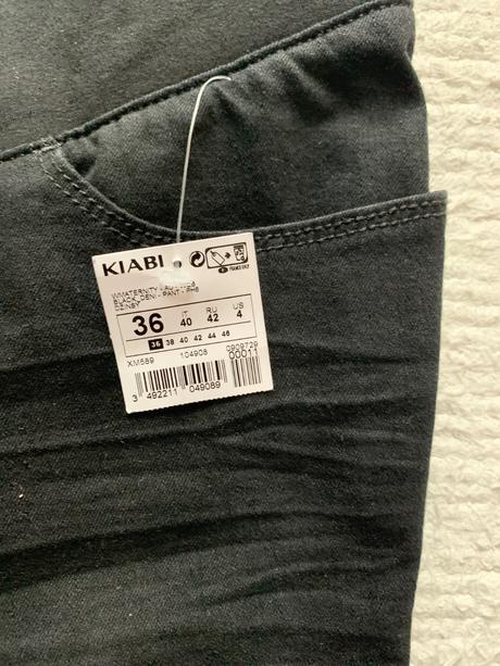 Dámske čierne rifle, 36