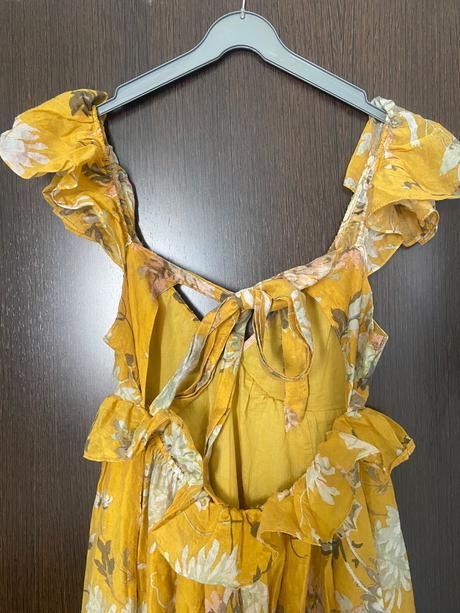 Volánové šaty, h&m,xs