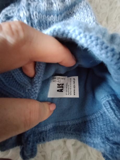 Set čapica a šál, 74