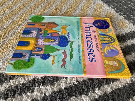 The barefoot book of princesses s cd,