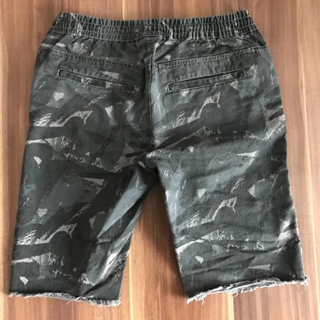 Maskacove sortky, chapter young,152