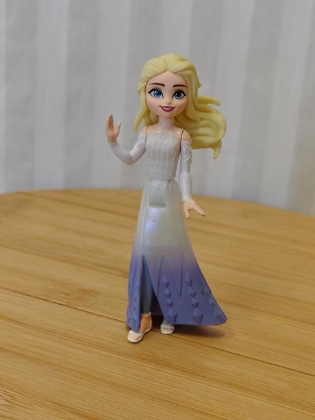 Zberateľská retro elsa frozen 2 hasbro kód e8687,
