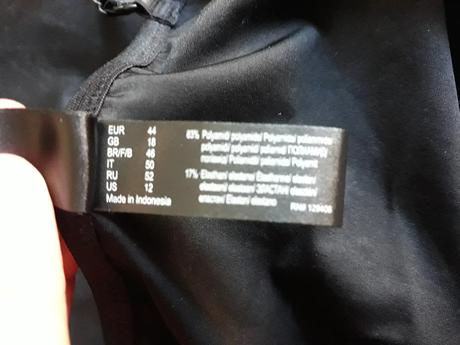 Kvalitne tieklo s cipkou, 44