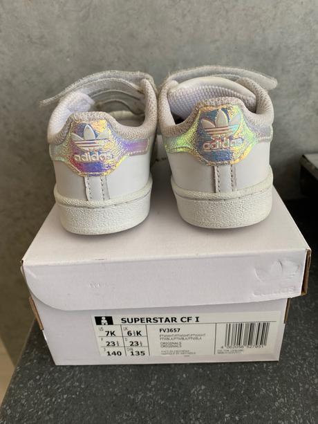 Superstar, adidas,23