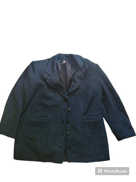 Dámsky kostýmček, 54